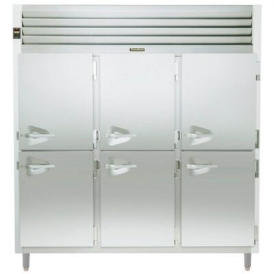 Traulsen RHT332WUT-HHS 86″ 3-Section Reach-In Refrigerator w/ 6 Solid Half-Doors, 79 cu. ft.